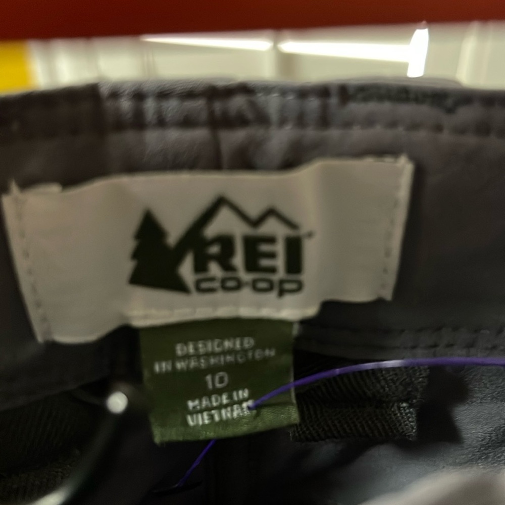 REI COOP WOMENS SIZE 10